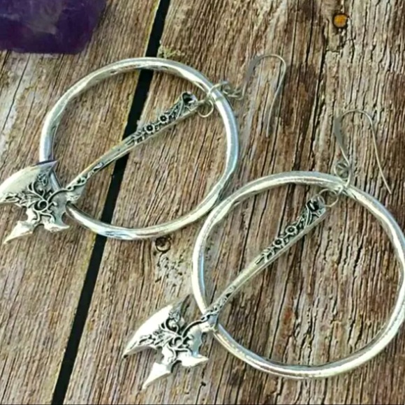 NIP Silver Hoop With Dangling Axe Earrings - Picture 2 of 10